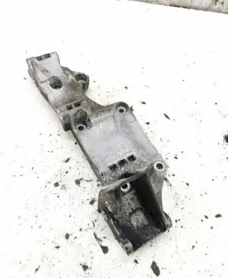 Audi TT Mk1 Generator/alternator bracket 06A903143