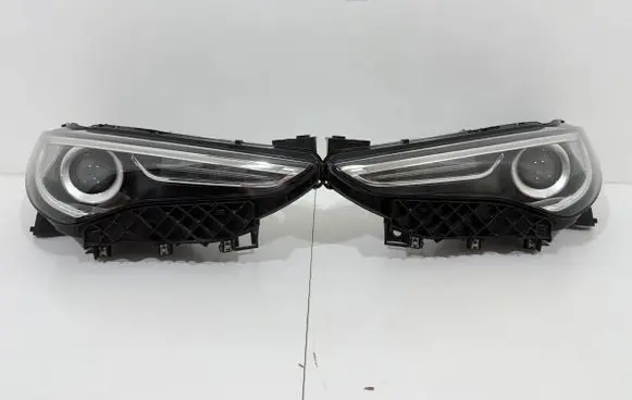 Alfa Romeo Stelvio Headlight/headlamp 50563962 50563959