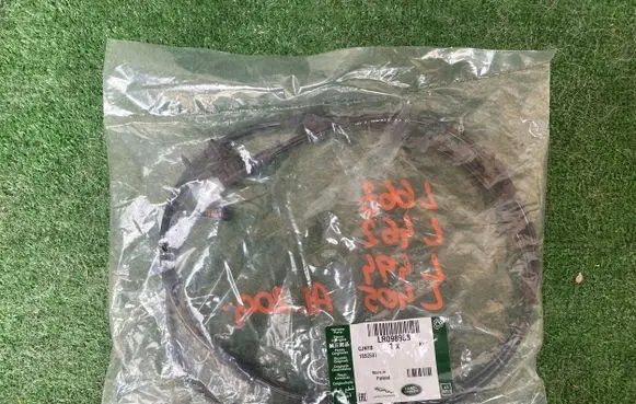 Land Rover Range Rover Sport L494 Brake pads wear sensor LR098988