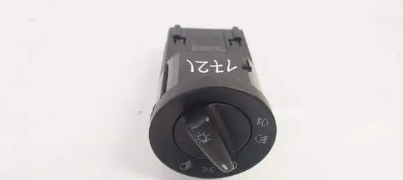 Skoda Octavia Mk1 (1U) Light switch 