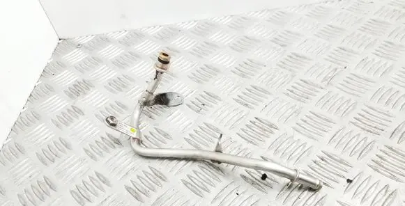 Volkswagen PASSAT B8 Engine coolant pipe/hose 03N121497A