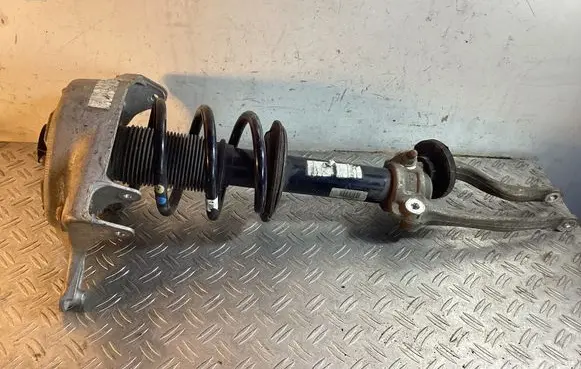 Porsche Macan (95B) Front shock absorber with coil spring 95B413031R 95B411106P 95B412384