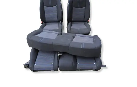 Nissan Leaf II (ZE1) Seat set