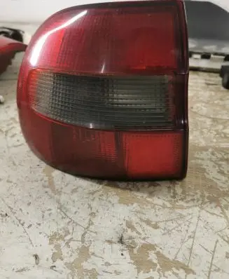 Volvo S40, V40 Rear/tail lights