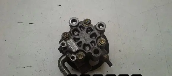 Toyota RAV 4 (XA10) Power steering pump 2000B
