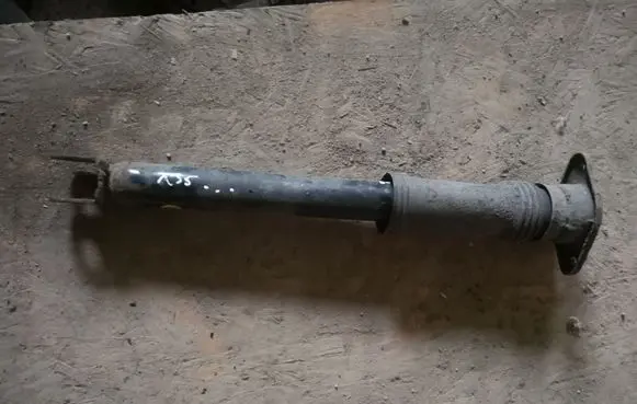 Hyundai ix35 Rear shock absorber/damper