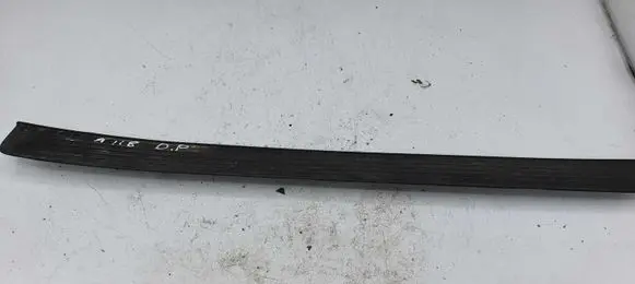 Toyota Avensis T220 Front sill trim cover 67911