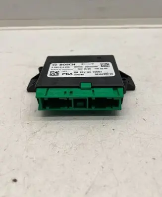 Peugeot 5008 II Parking PDC control unit/module 9819360080 00532390 0263014016