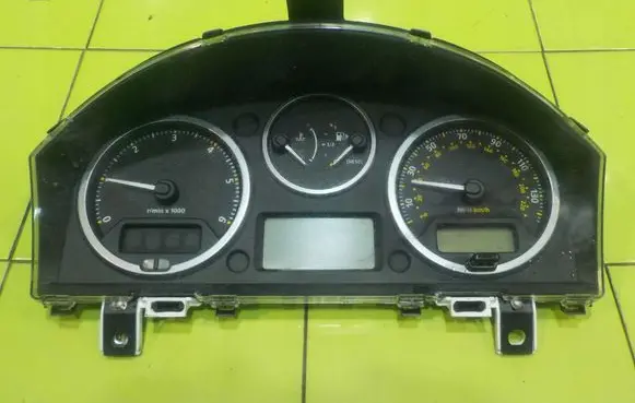 Land Rover Freelander 2 - LR2 Speedometer (instrument cluster) 6H5210849EE