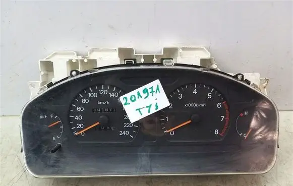 Mitsubishi Galant Speedometer (instrument cluster) MR444016