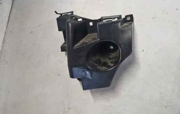 Citroen C4 III e-C4 Rear bumper mounting bracket 9831818880