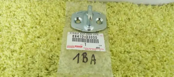 Lexus NX Front door lock loop/hook striker 6941033030