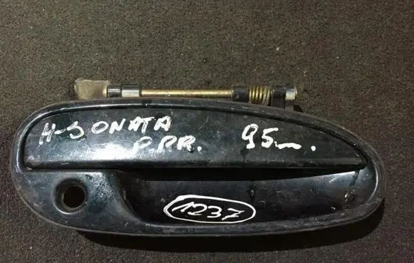 Hyundai Sonata Front door exterior handle