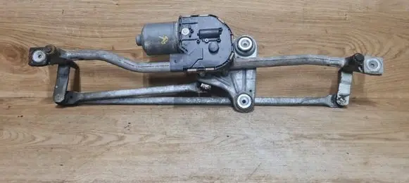 Front wiper linkage and motor