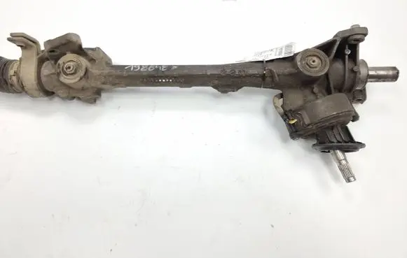 Volkswagen Cross Touran I Steering rack