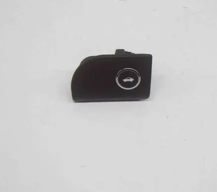 Maserati Quattroporte Tailgate/boot open switch button 10094024 68141864AA