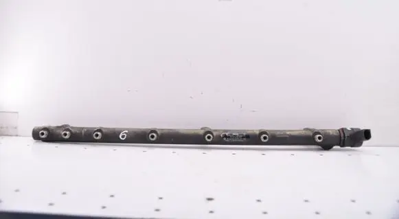 Mercedes-Benz E W211 Fuel main line pipe A6130700195