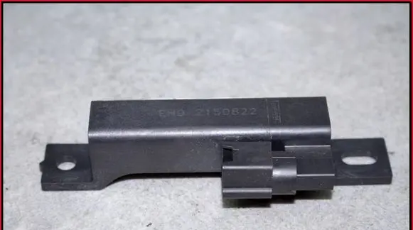 Nissan Juke I F15 Antenna control unit EHO2150822 2150822