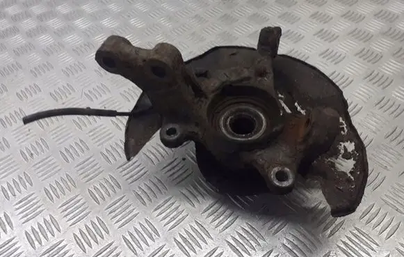 Toyota Corolla E120 E130 Front wheel hub spindle knuckle