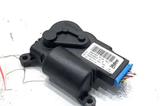 Volkswagen T-Roc Air flap motor/actuator 5Q0907511A