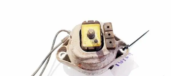 Honda Accord Engine mount bracket 56693