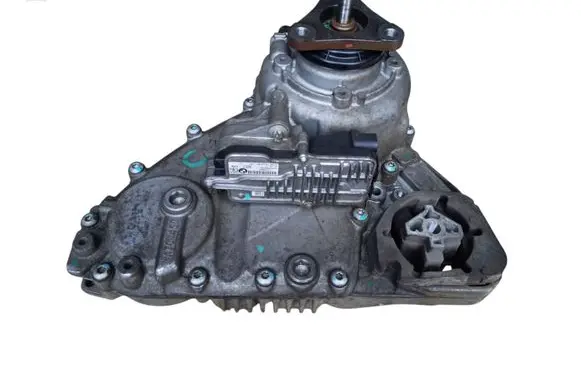 Gearbox transfer box case