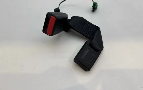 Jaguar XE Rear seatbelt buckle GX73613K22