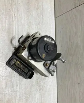 Mercedes-Benz SLK R171 ABS Pump a0375453832