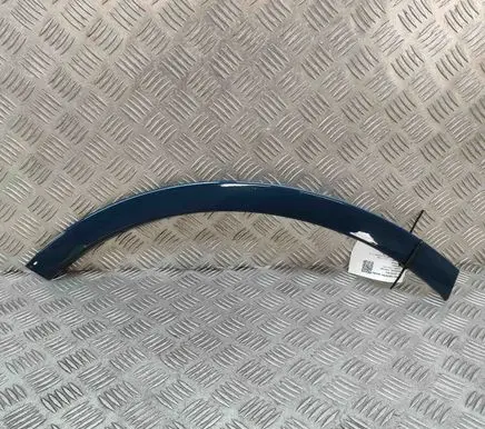 Audi Q7 4M Rear fender molding trim 4M0853026A