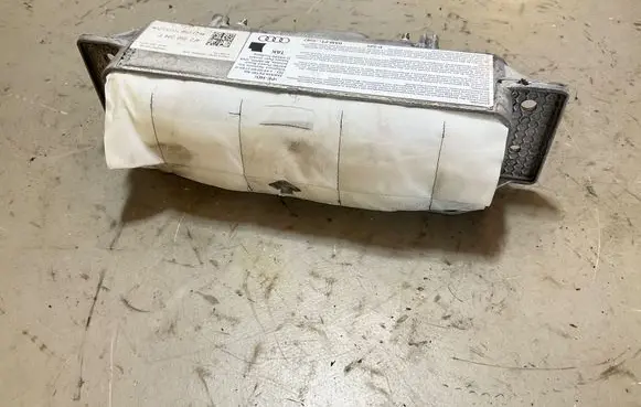 Audi A6 S6 C6 4F Passenger airbag 306058799AD 4F2880204F 20102040151