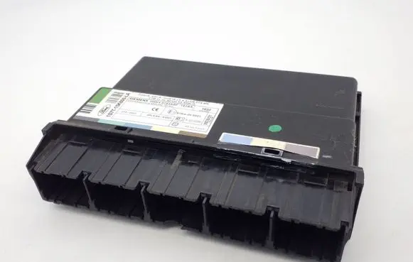 Ford Mondeo Mk III Comfort/convenience module 1S7T15K600LA 5WK48744ABF T83SA