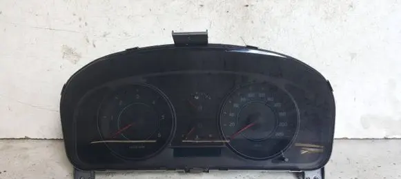 Chevrolet Captiva Speedometer (instrument cluster) 95929953