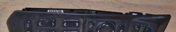 Cadillac SRX Electric window control switch 10363780