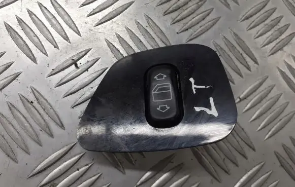 Mercedes-Benz E W210 Quarter vent window switch 
