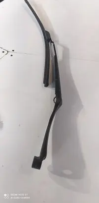 Toyota RAV 4 (XA30) Windshield/front glass wiper blade 