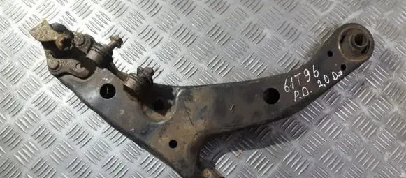 Toyota Corolla E110 Front lower control arm/wishbone