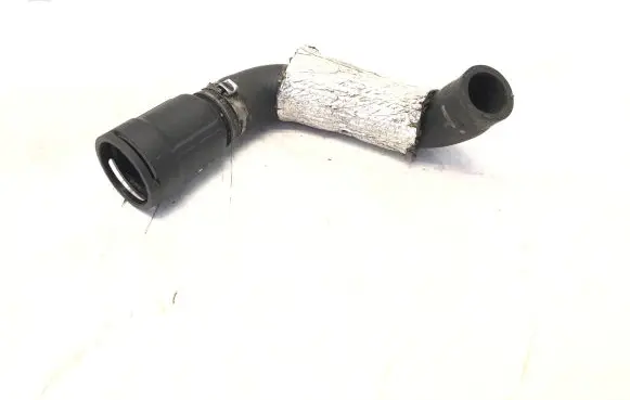 Audi Q7 4L Engine coolant pipe/hose 059121113