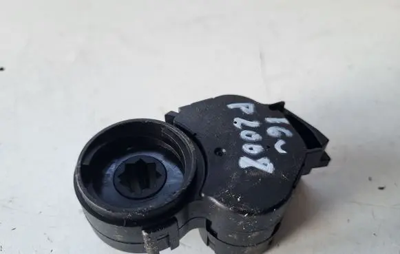 Peugeot 2008 I A/C air flow flap actuator/motor 2910151A