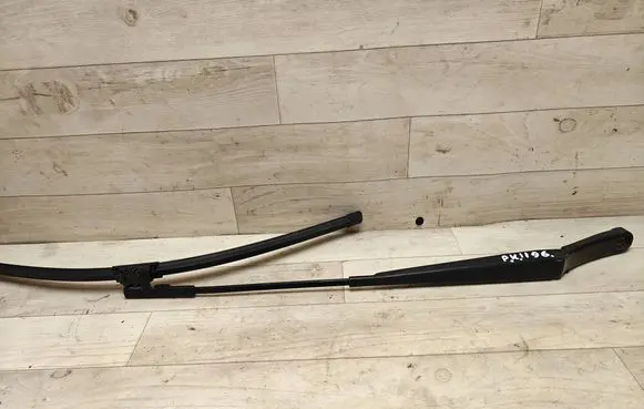 Volkswagen Touran I Front wiper blade arm 2K1955409