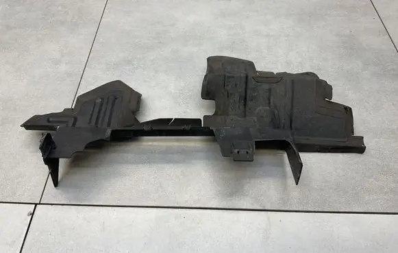 Opel Astra K Intercooler air guide/duct channel 39007137