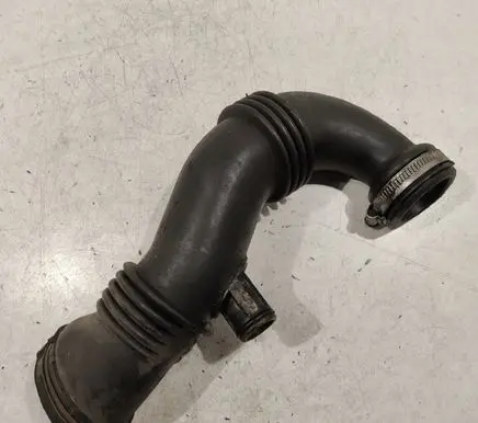 Citroen C4 I Intercooler hose/pipe 9656953680