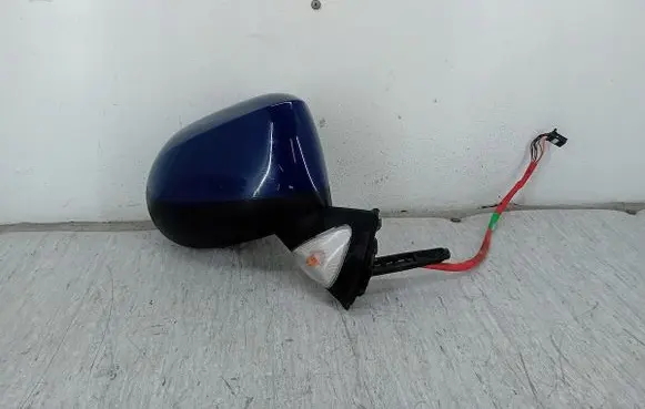 Front door electric wing mirror