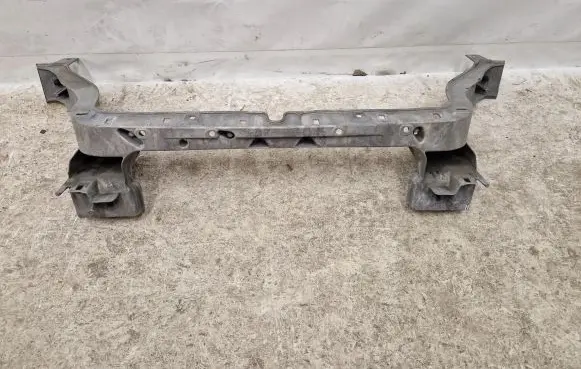 Ford Mustang Mach-E Belt protection LJ9B-16E166-AG