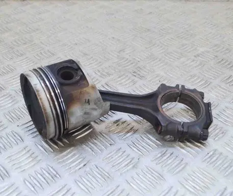 Mercedes-Benz S W116 Piston 