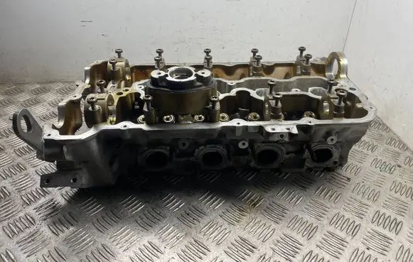 BMW 7 F01 F02 F03 F04 Engine head 7573936 7573934