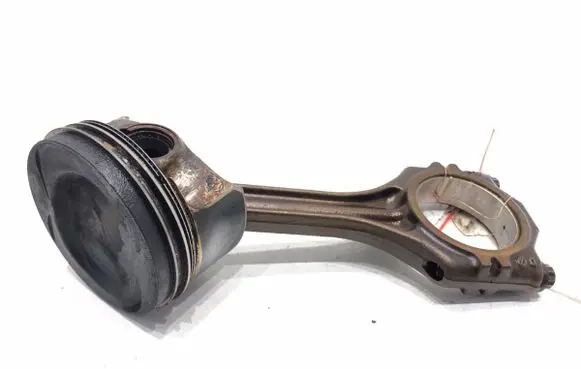Volkswagen Golf V Piston with connecting rod BMY03CD