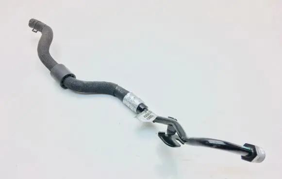Audi R8 42 Fuel return line/hose 420422857AB