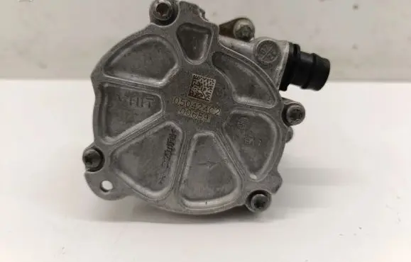 Mercedes-Benz E W214 Vacuum pump