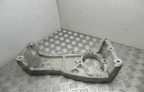 Maserati Levante Other center console (tunnel) element 670105590 VD18397