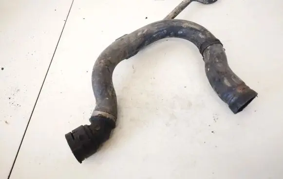 Audi A8 S8 D2 4D Engine coolant pipe/hose